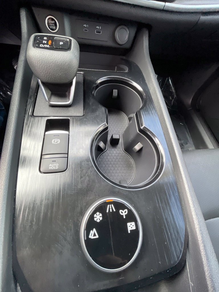 Certified 2023 Nissan Rogue SV w/ SV Premium B Package AWD/4WD image 18
