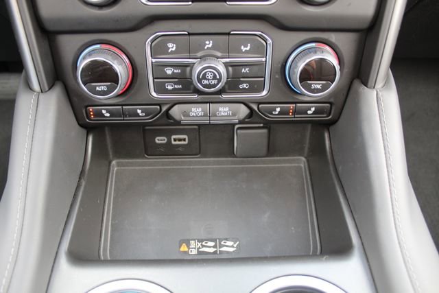 Used 2024 Chevrolet Tahoe Z71 w/ Luxury Package AWD/4WD image 34