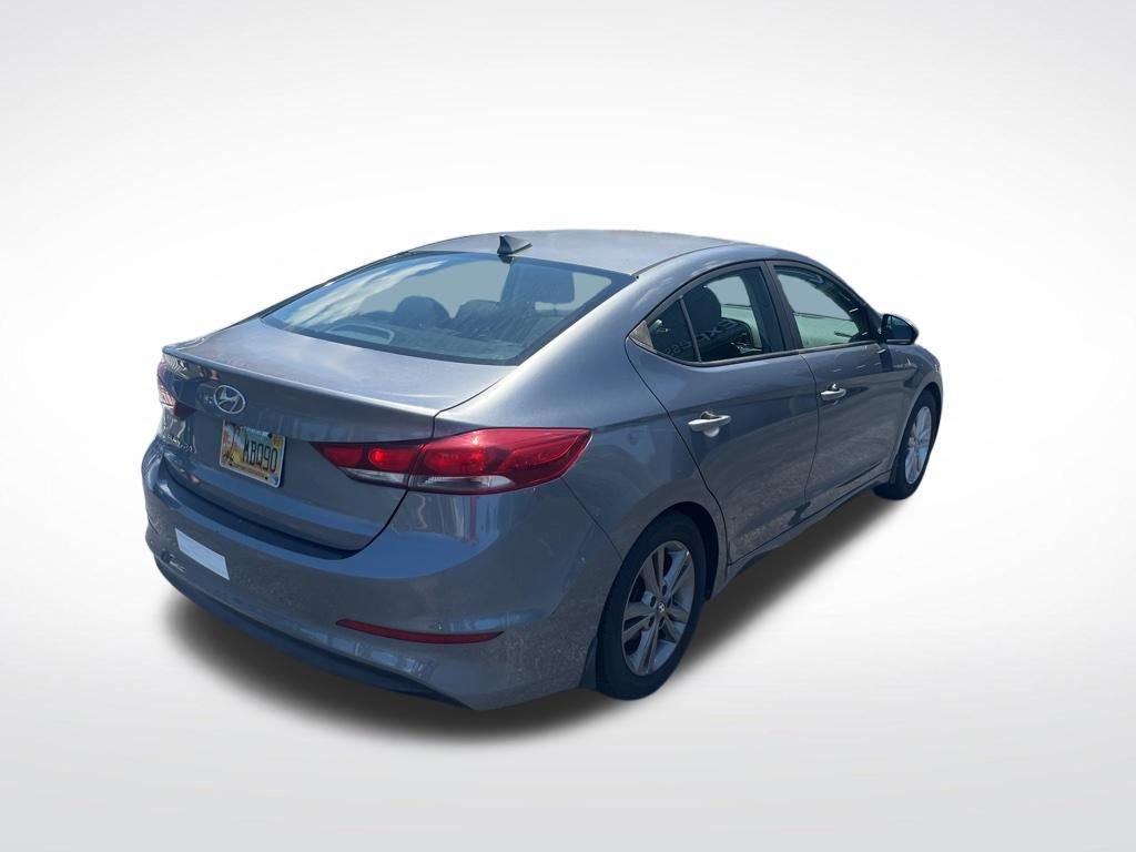 Used 2018 Hyundai Elantra SEL FWD image 5