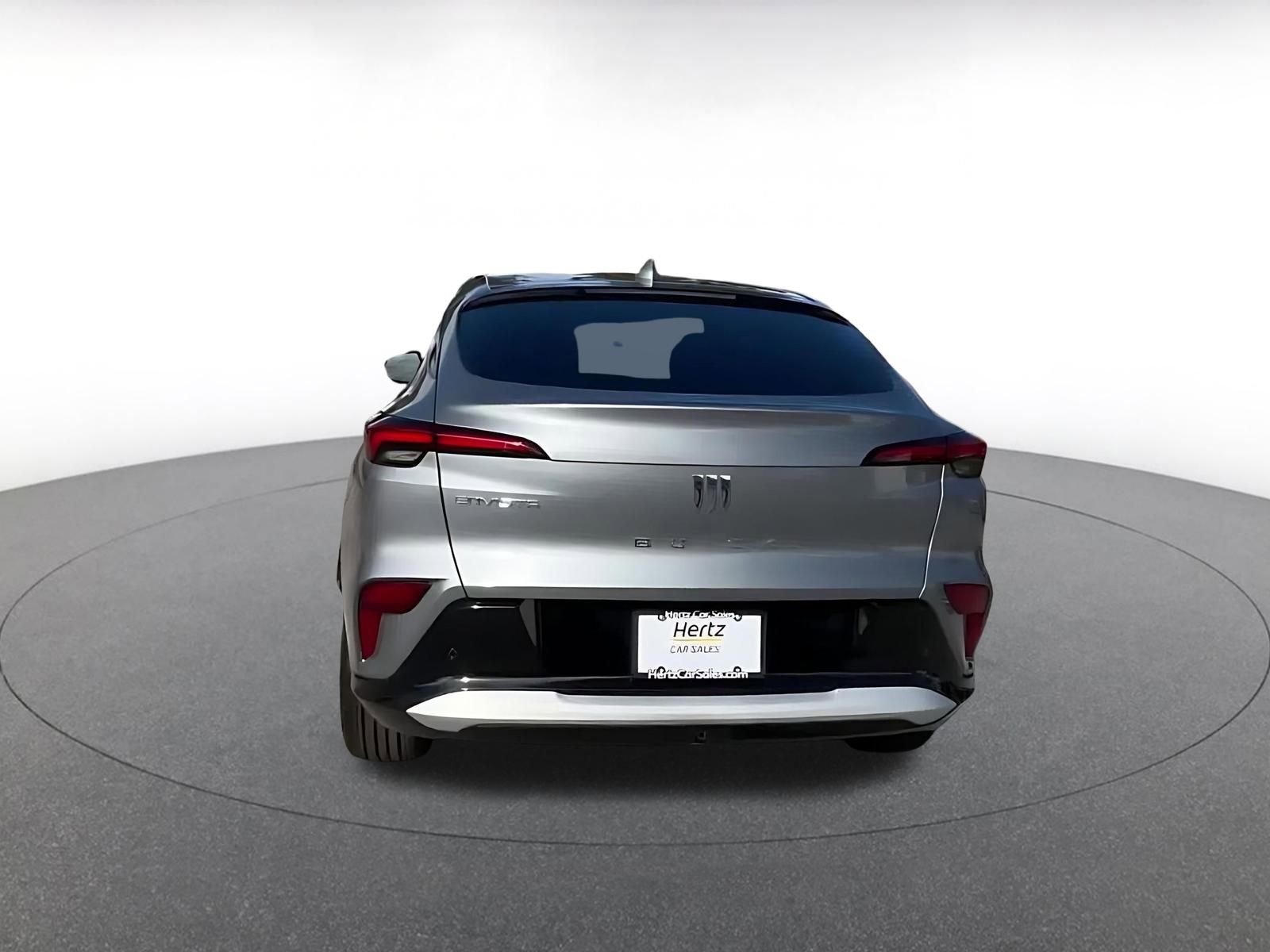 Used 2025 Buick Envista Sport Touring image 12