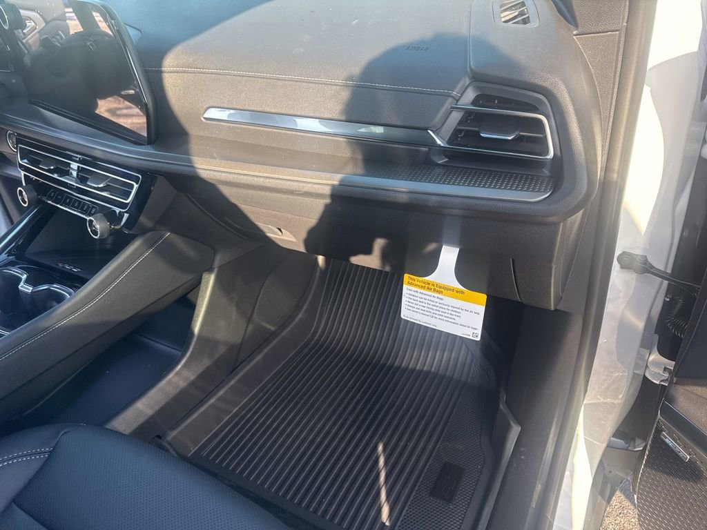 New 2026 Chevrolet Traverse LT w/ Enhanced Driving Package image 30