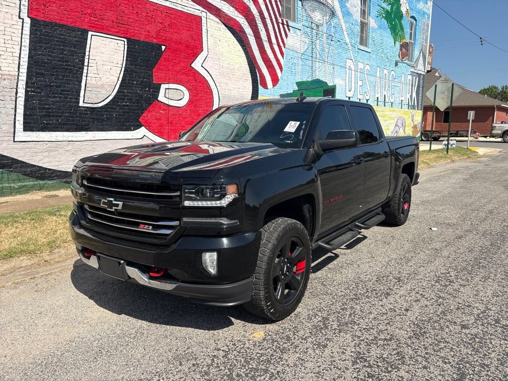 Used 2018 Chevrolet Silverado 1500 LTZ Z71 w/ Redline Edition AWD/4WD image 2