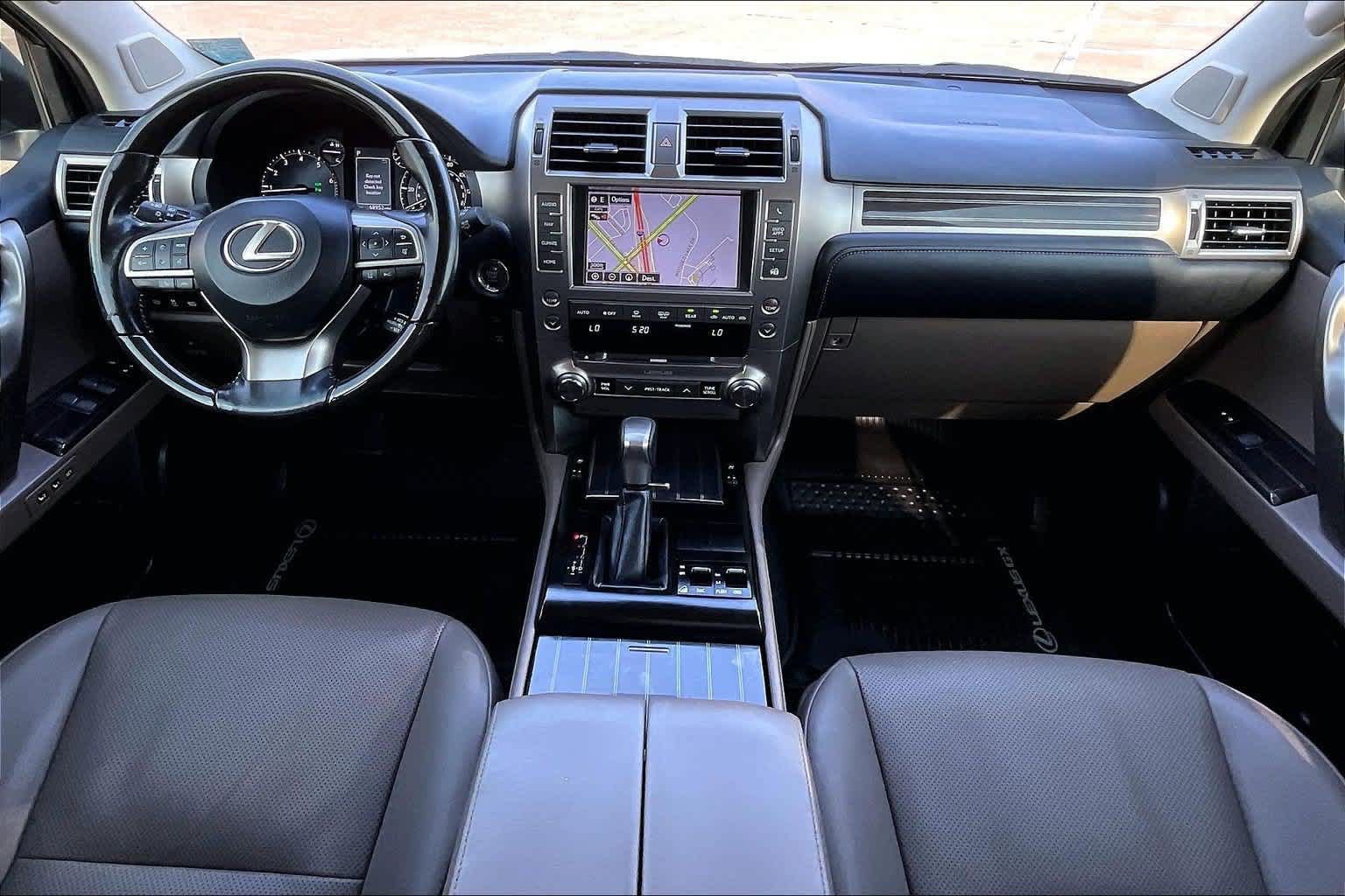 Used 2020 Lexus GX 460 Premium w/ Premium Package AWD/4WD image 10