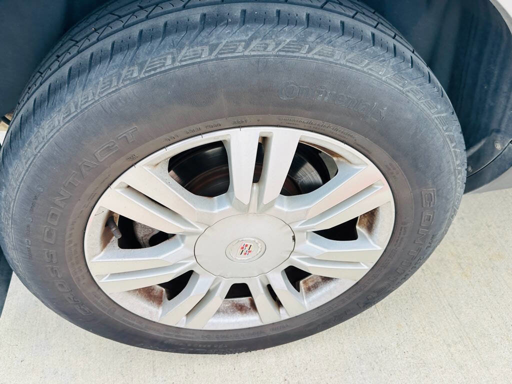 Used 2014 Cadillac SRX Luxury w/ Driver Awareness Package image 29