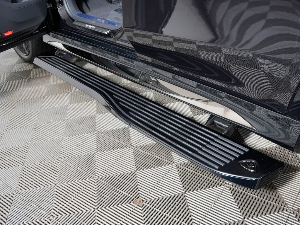 New 2026 Mercedes-Benz Maybach GLS 600 4MATIC image 10