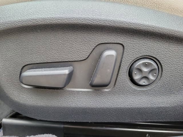 Used 2016 Hyundai Sonata Limited w/ Option Group 04 image 22