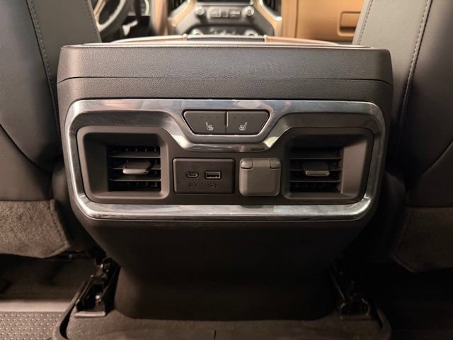 Used 2023 Chevrolet Silverado 3500 High Country AWD/4WD image 29