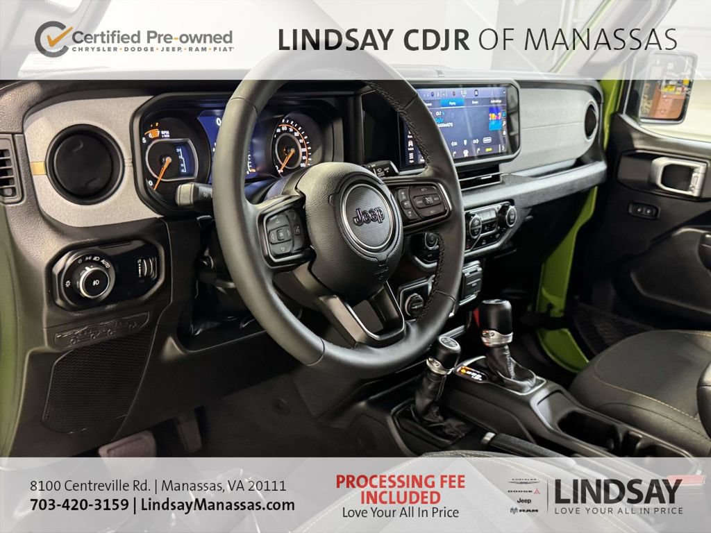 Used 2025 Jeep Wrangler Unlimited Sport AWD/4WD image 19