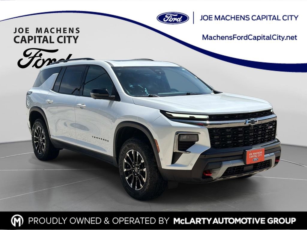 Used 2025 Chevrolet Traverse Z71 w/ Enhanced Driving Package AWD/4WD image 1