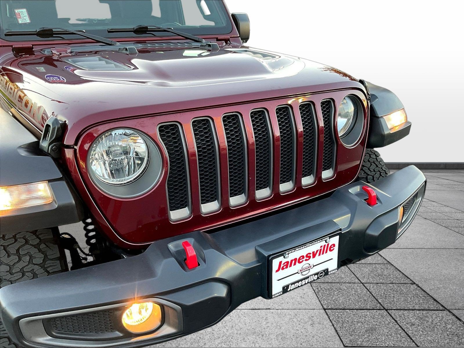 Used 2021 Jeep Wrangler Rubicon w/ Cold Weather Group AWD/4WD image 35