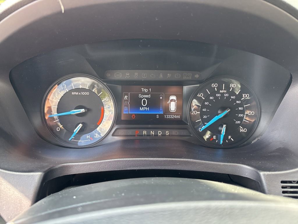 Used 2017 Ford Explorer XLT FWD image 22