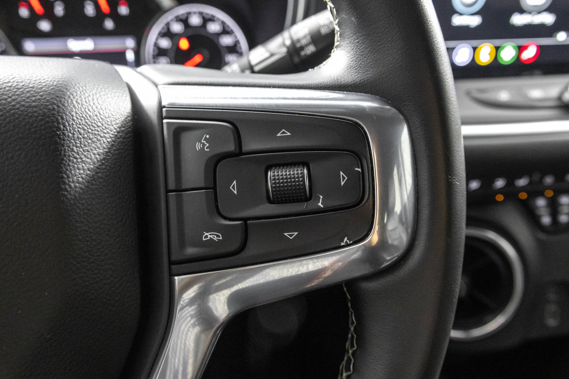 Used 2023 Chevrolet Blazer LT AWD/4WD image 28