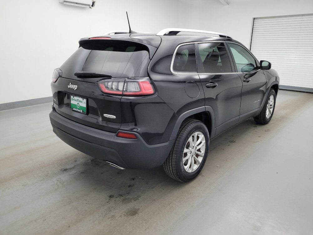 Used 2019 Jeep Cherokee Latitude w/ Cold Weather Group AWD/4WD image 9
