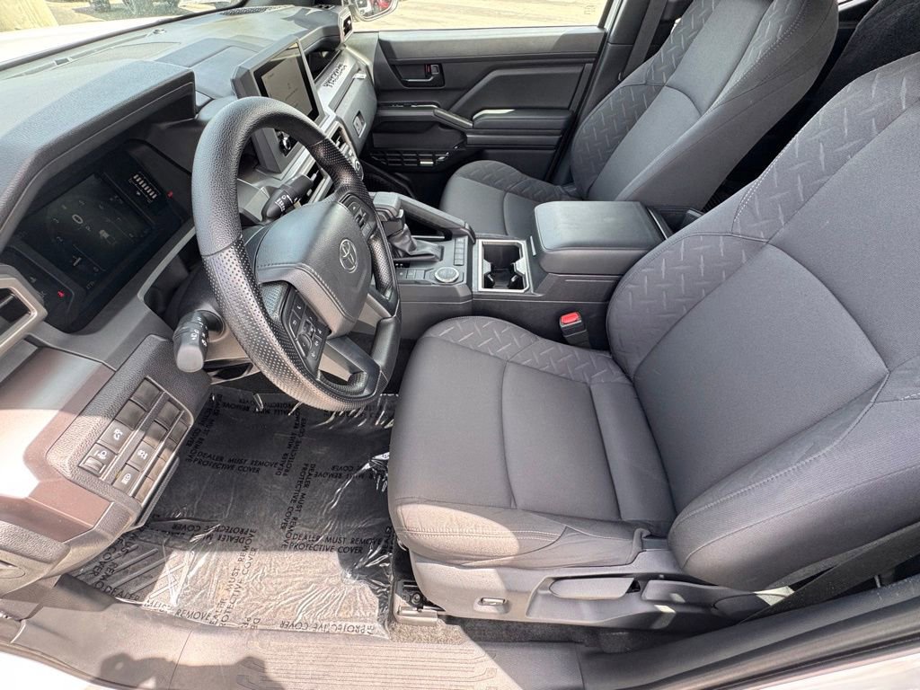 Used 2025 Toyota Tacoma SR5 RWD image 17