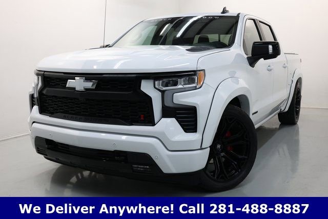 Used 2025 Chevrolet Silverado 1500 RST image 2