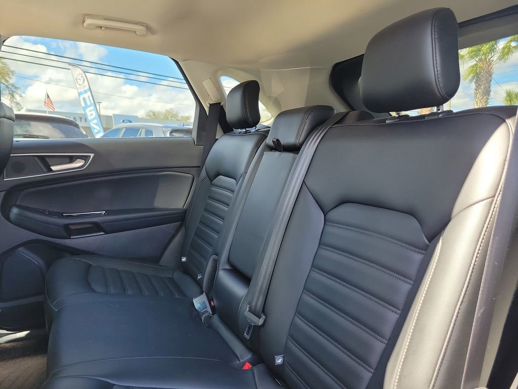 Used 2019 Ford Edge SEL w/ Equipment Group 201A image 12