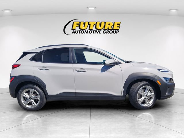 Used 2023 Hyundai Kona SEL w/ Cargo Package AWD/4WD image 3