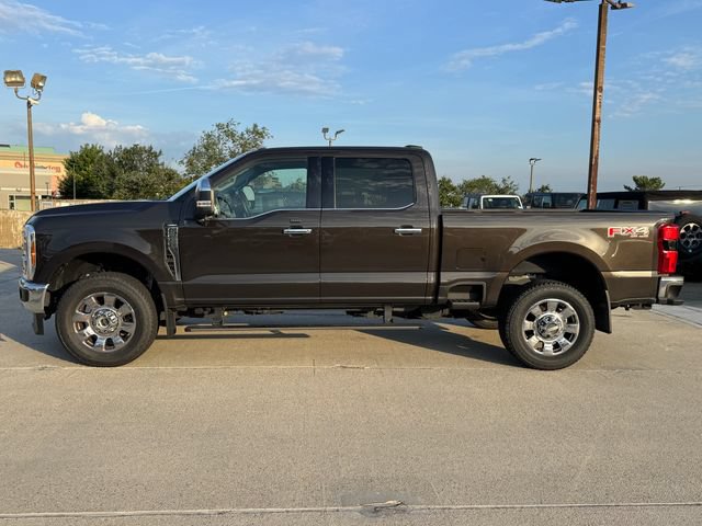 Used 2025 Ford F250 Lariat w/ Lariat Ultimate Package AWD/4WD image 6