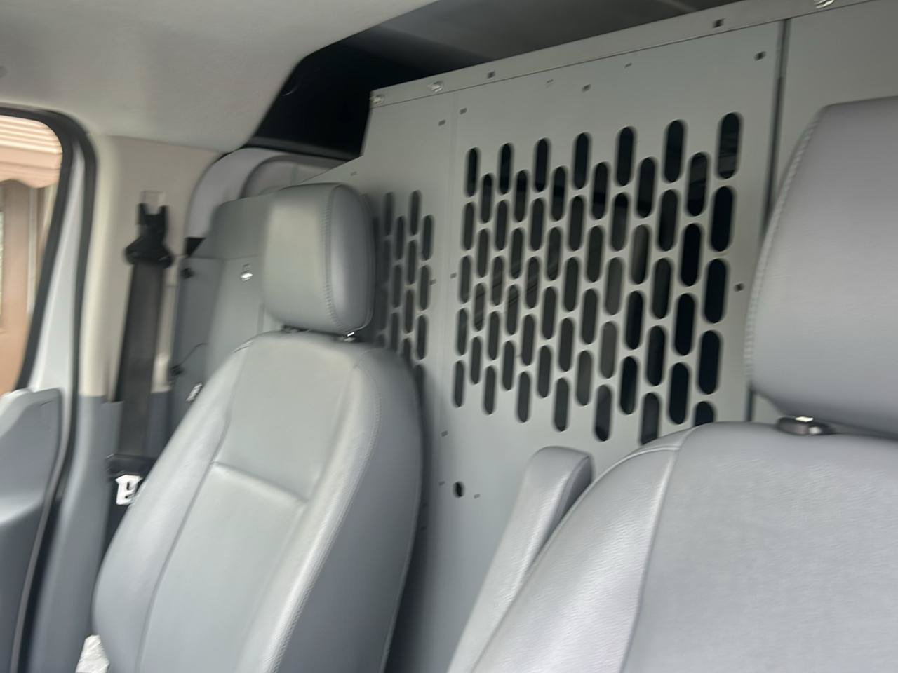 Used 2019 Ford Transit 150 130 Low Roof RWD image 17