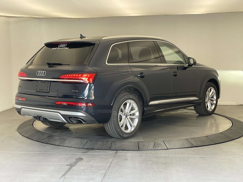 Certified 2025 Audi Q7 2.0T Premium Plus w/ Premium Plus Package AWD/4WD image 7