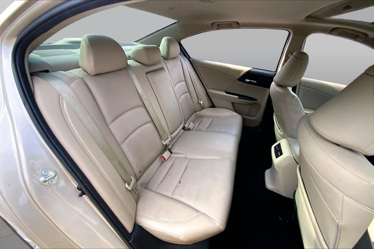 Used 2015 Honda Accord EX-L image 14