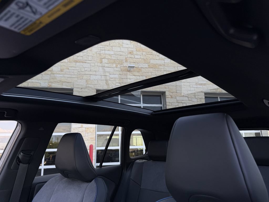 Used 2026 Toyota RAV4 XSE w/ Panoramic Sun Roof Package AWD/4WD image 24