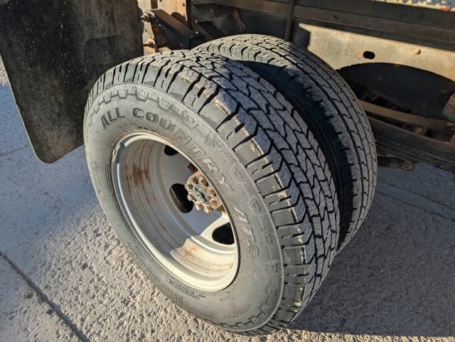 Used 2018 Chevrolet Silverado 3500 W/T AWD/4WD image 7