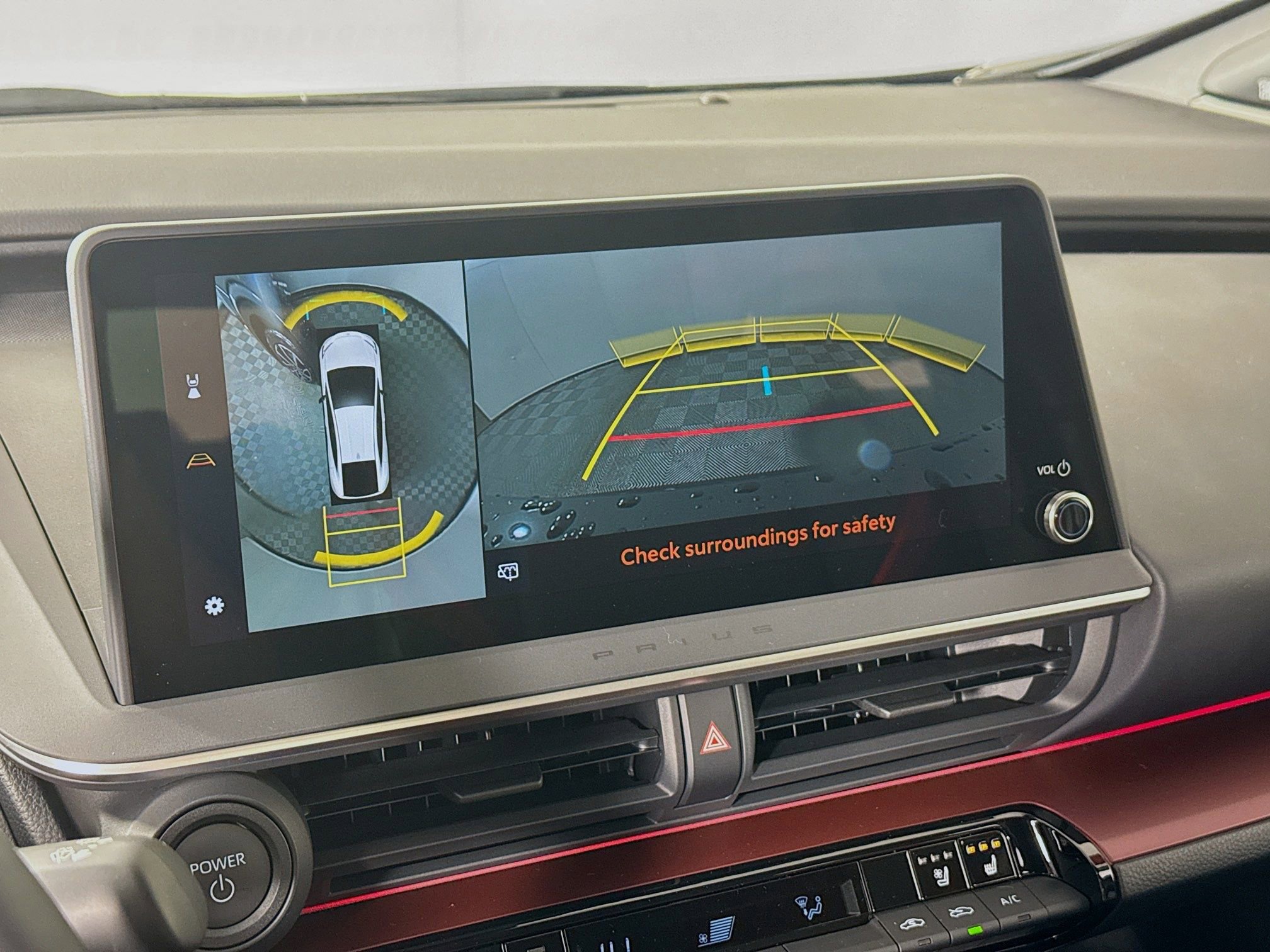 New 2026 Toyota Prius Plug-In Hybrid FWD image 15