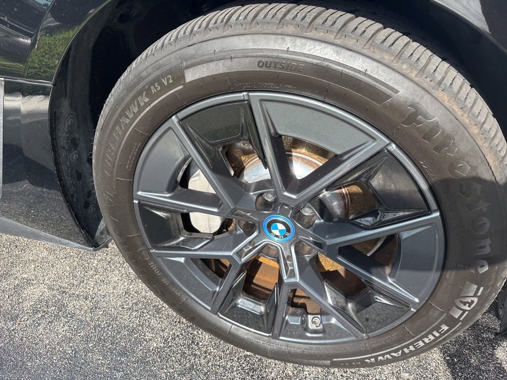 Used 2024 BMW i4 eDrive35 RWD image 4
