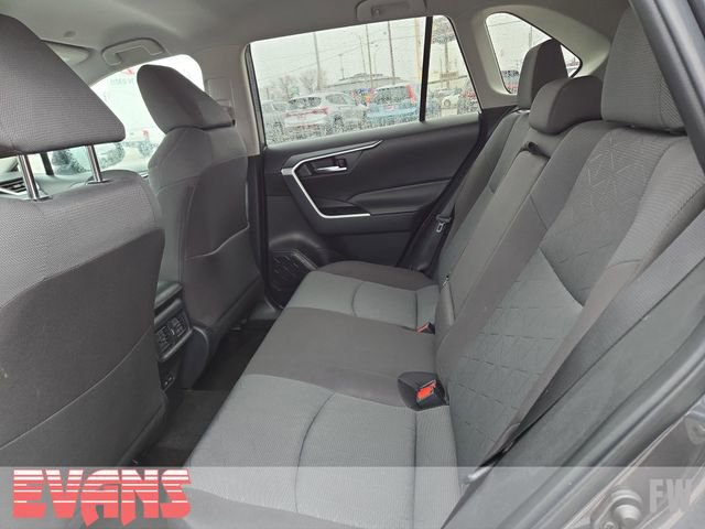 Used 2025 Toyota RAV4 XLE image 23