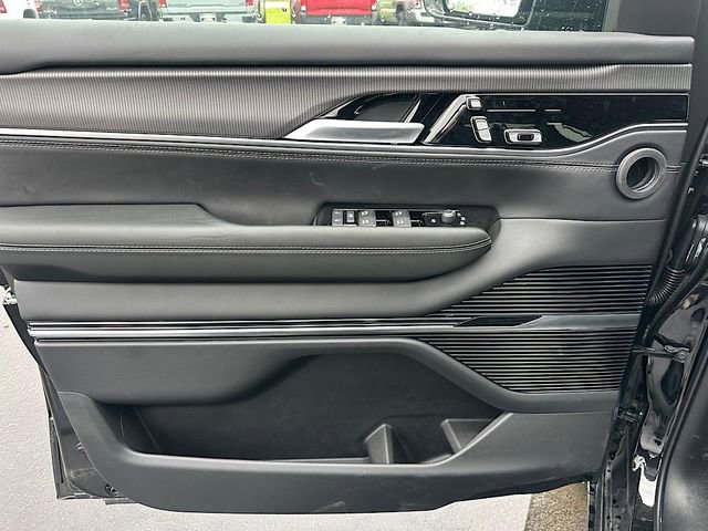 New 2024 Jeep Grand Wagoneer Series II w/ Quick Order Packagew 28T image 12