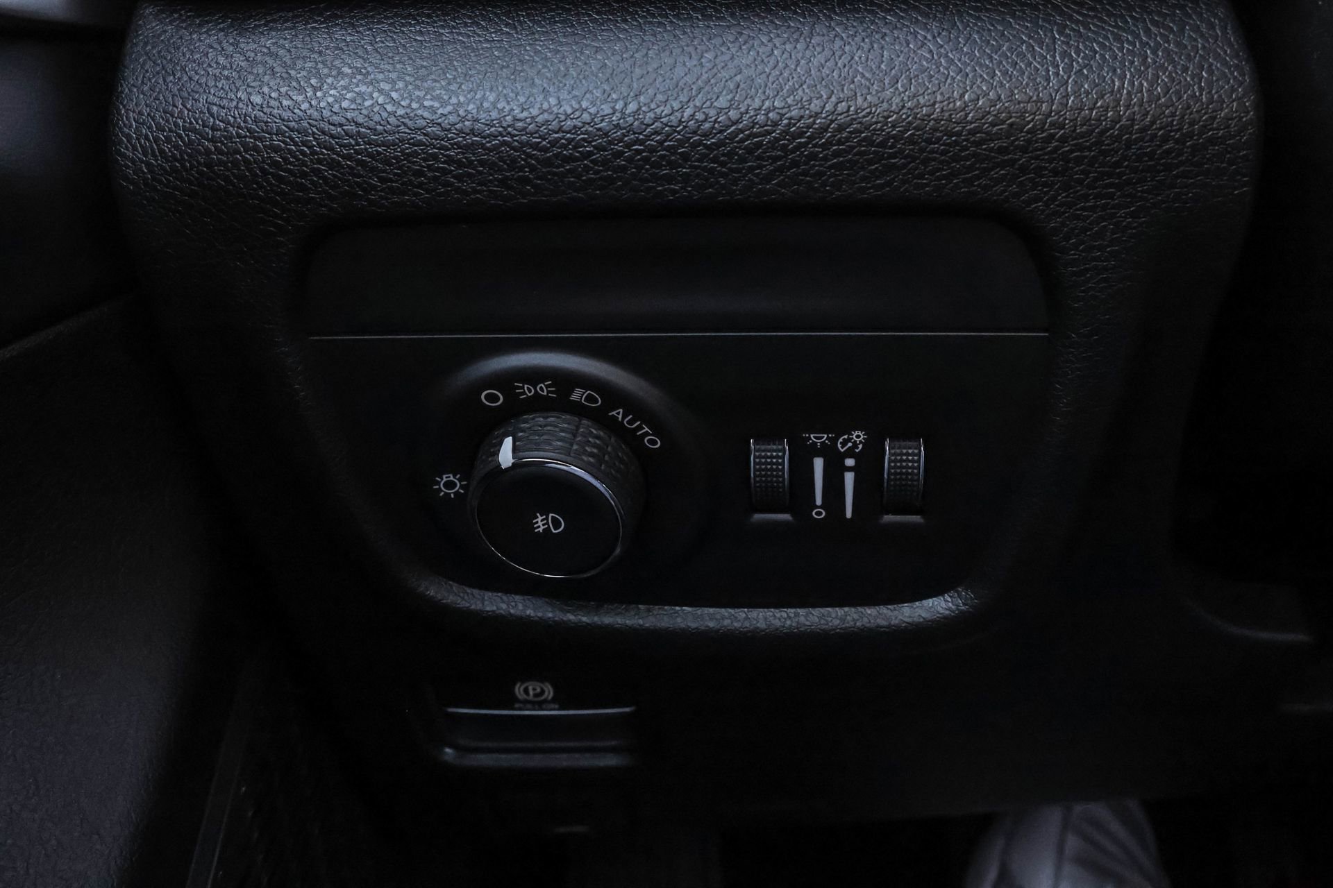 New 2025 Jeep Grand Cherokee Limited w/ Black Appearance Package image 27