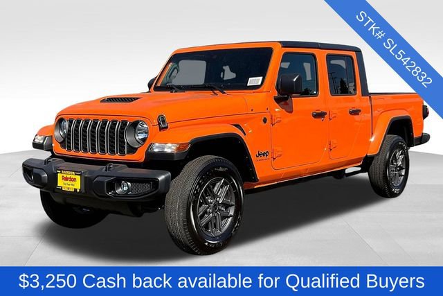 New 2025 Jeep Gladiator Sport image 2