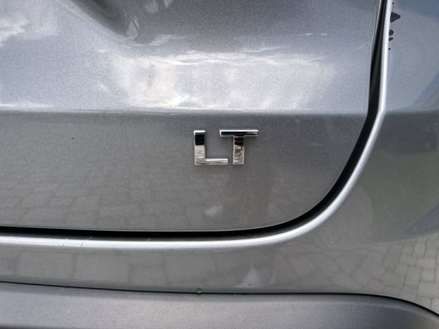 Used 2024 Chevrolet Trax LT FWD image 38