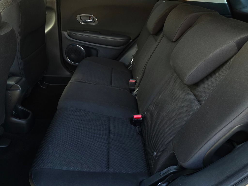 Used 2016 Honda HR-V EX image 11