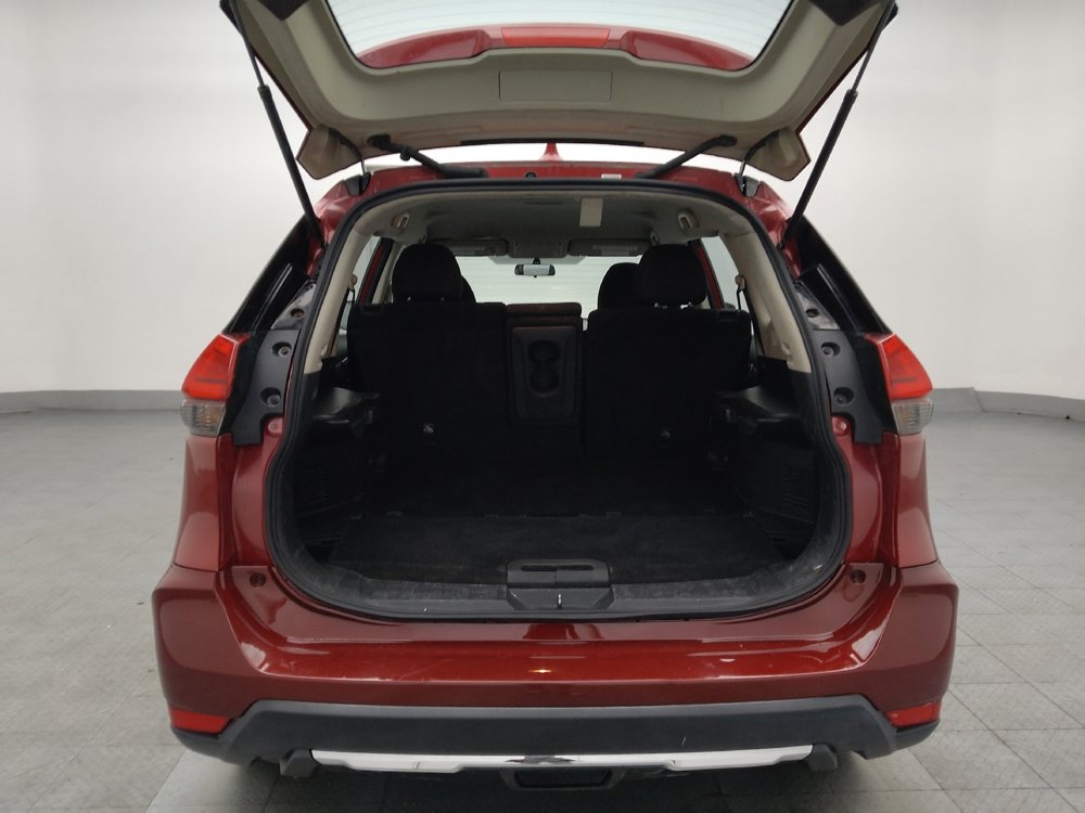 Used 2017 Nissan Rogue S FWD image 29