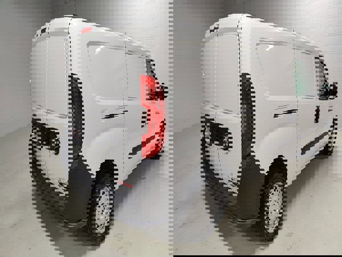 Used 2021 RAM ProMaster City Tradesman image 6