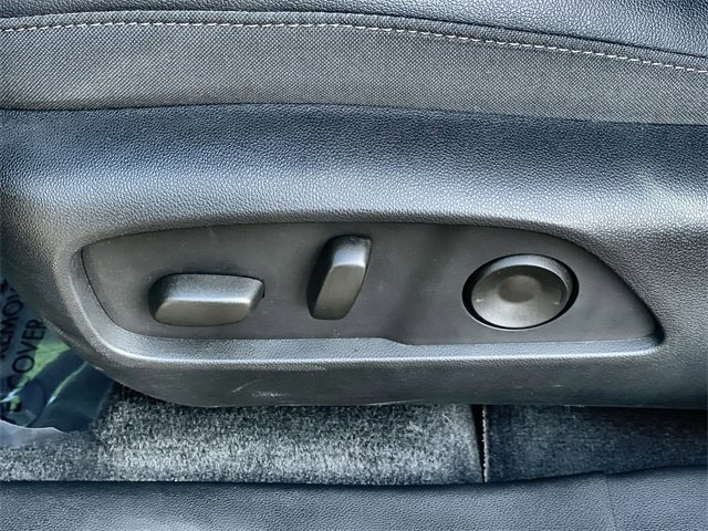 Certified 2025 Chevrolet Equinox LT w/ Convenience Package II image 23