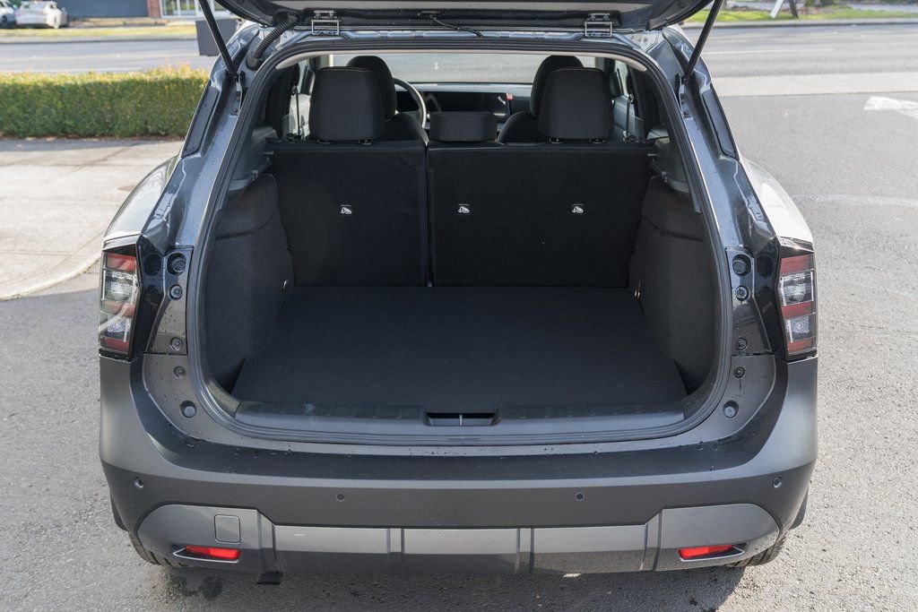 New 2026 Nissan Kicks SV w/ SV Premium Package image 8