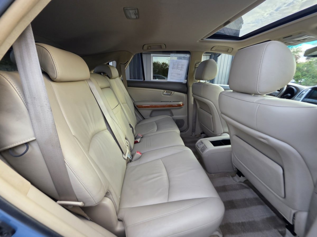 Used 2006 Lexus RX 330 w/ Premium Plus Pkg FWD image 13