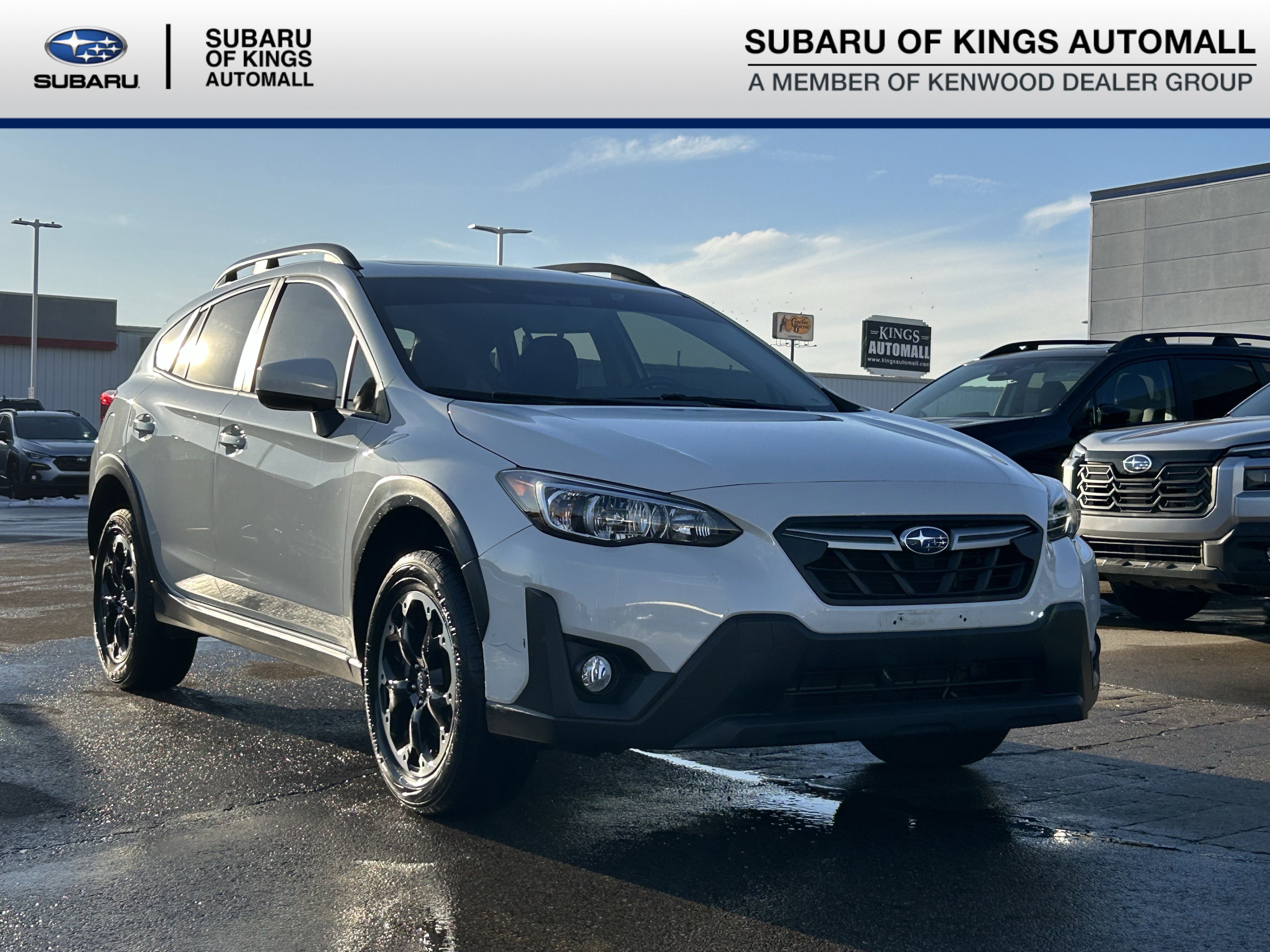 Used 2023 Subaru Crosstrek 2.0i Premium image 1