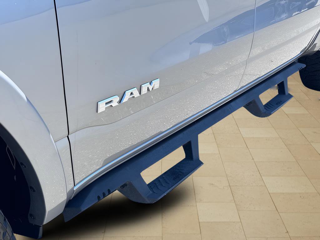 Used 2021 RAM 1500 Laramie w/ Sport Appearance Package AWD/4WD image 41