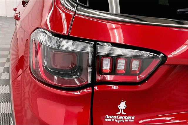 Used 2024 Jeep Compass Limited image 33