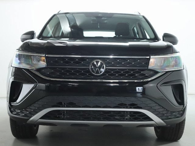 Used 2024 Volkswagen Taos S AWD/4WD image 5