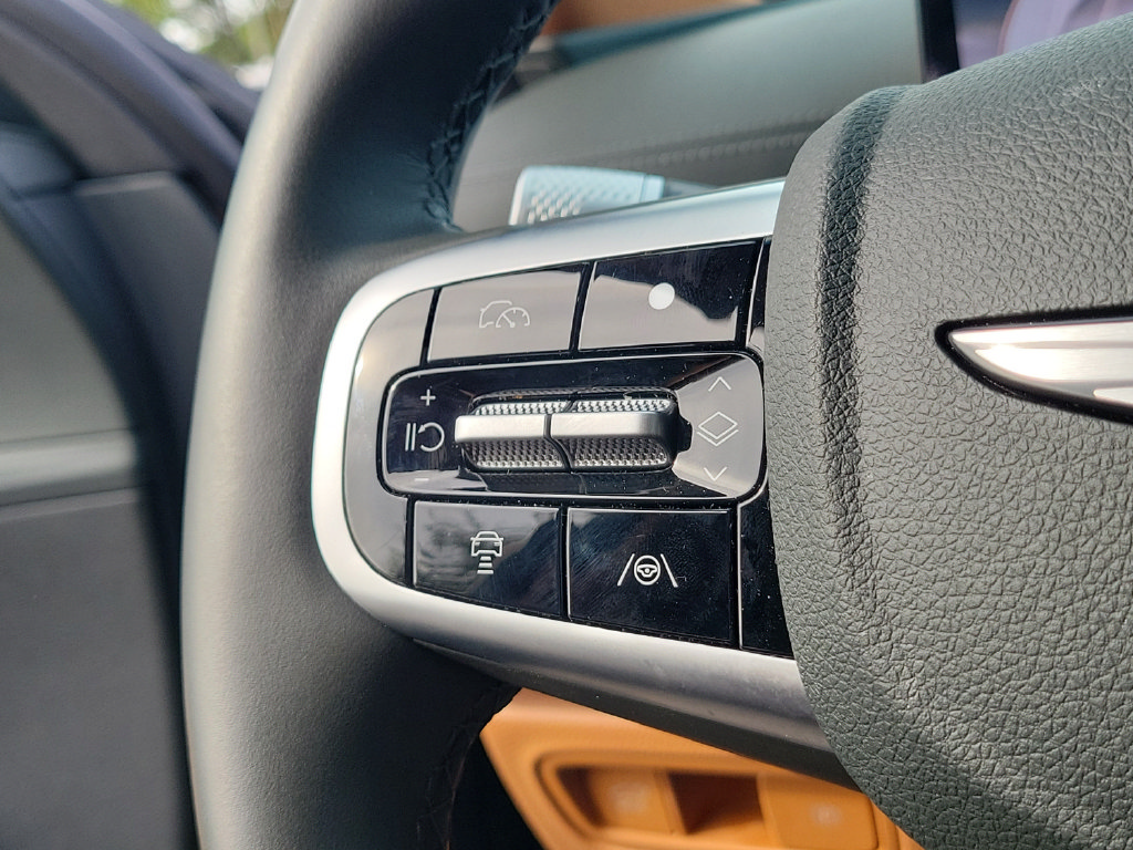 Used 2025 Genesis GV80 2.5T Prestige AWD/4WD image 20