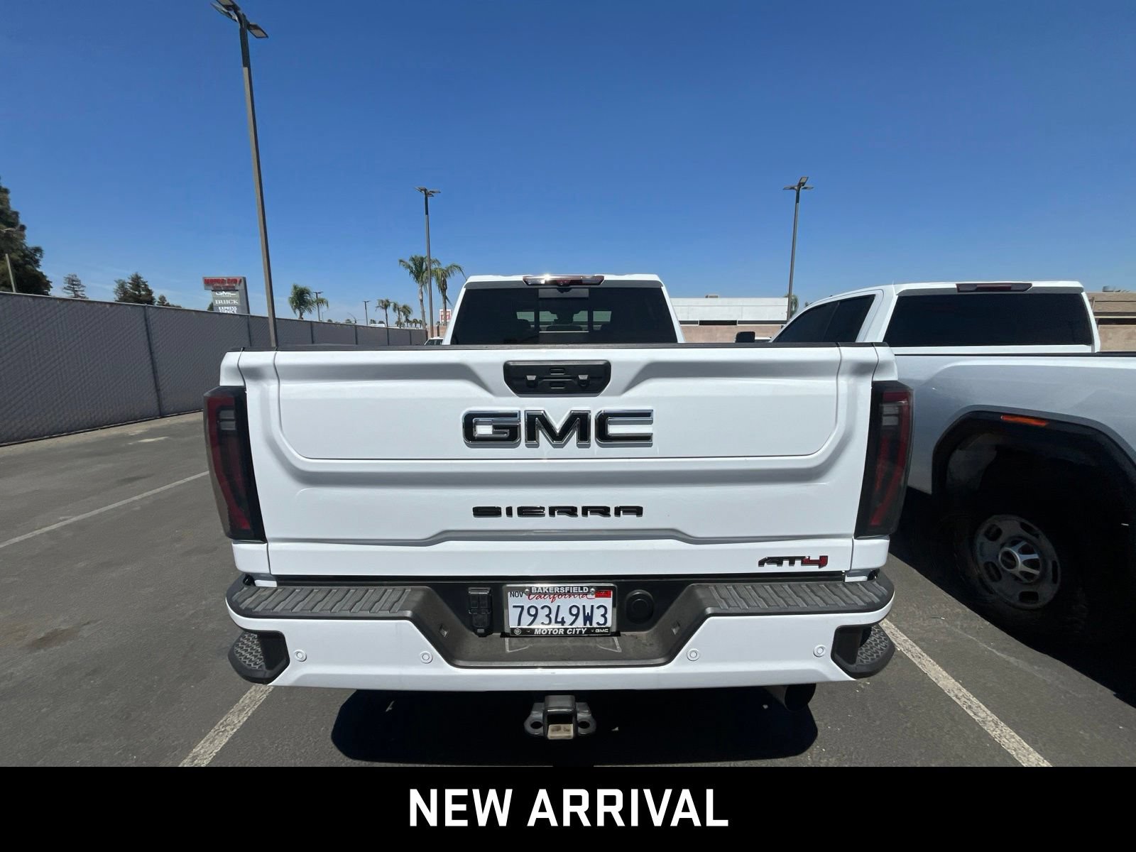 Certified 2024 GMC Sierra 2500 AT4 w/ AT4 Premium Plus Package AWD/4WD image 5