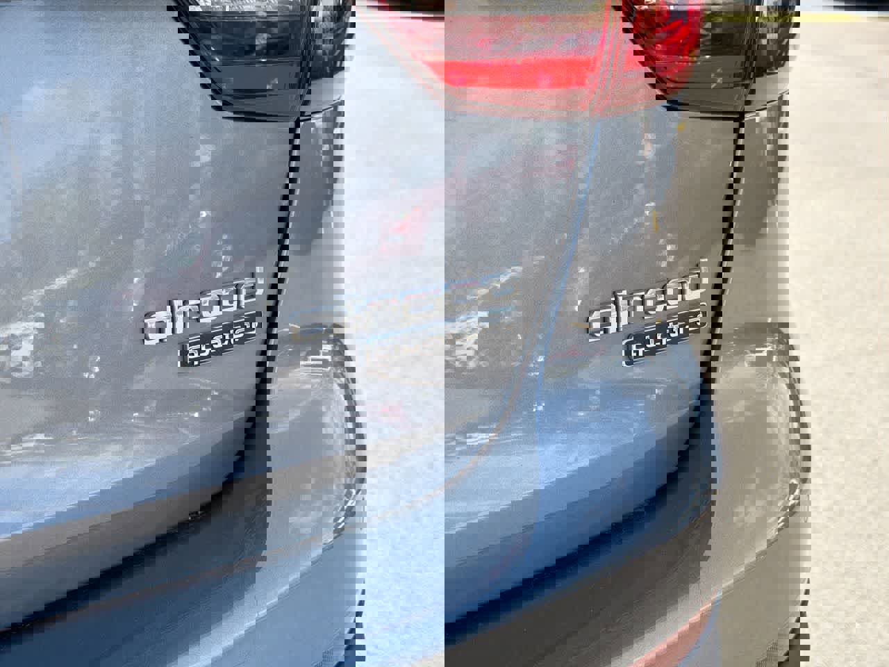 Used 2018 Audi A4 2.0T allroad Premium Plus w/ Premium Plus Package AWD/4WD image 18