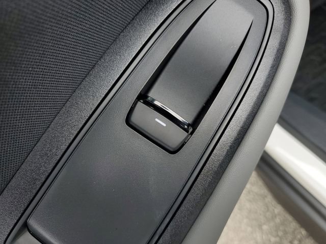 Used 2025 Subaru Outback Premium w/ Popular Package #1 image 15