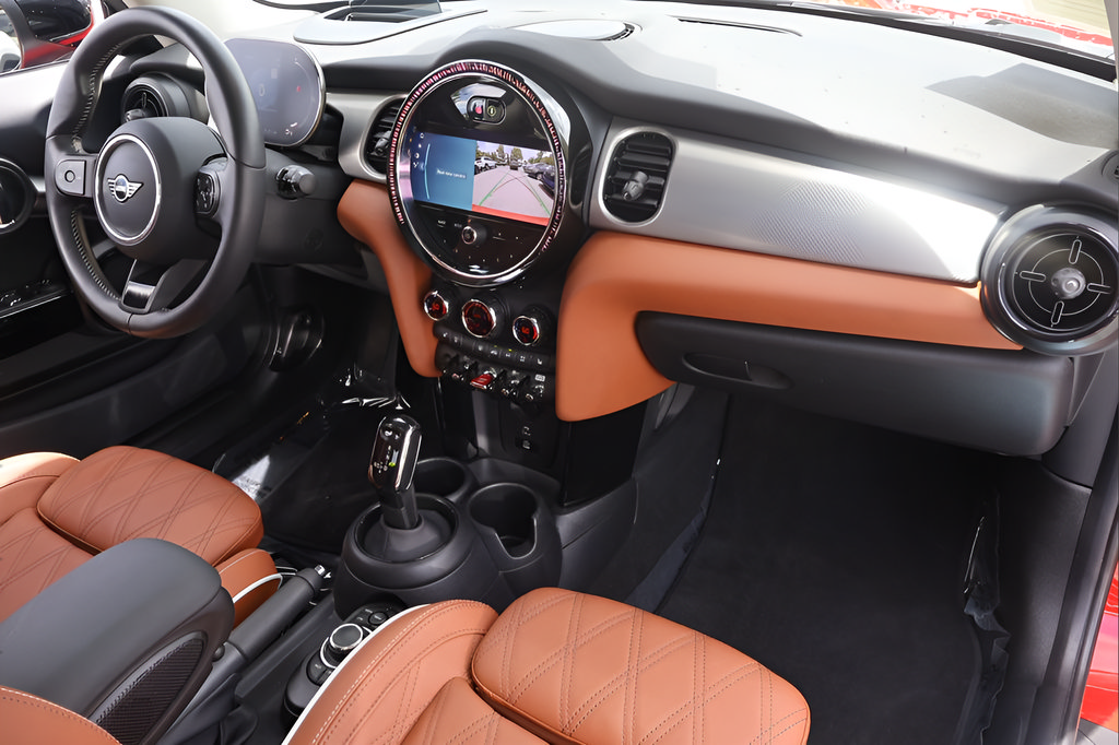 Used 2024 MINI Cooper S FWD image 17