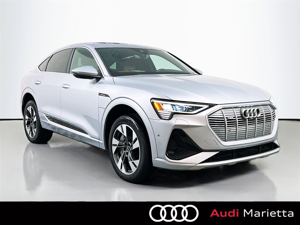 Used 2022 Audi e-tron Premium Plus w/ Premium Plus Package